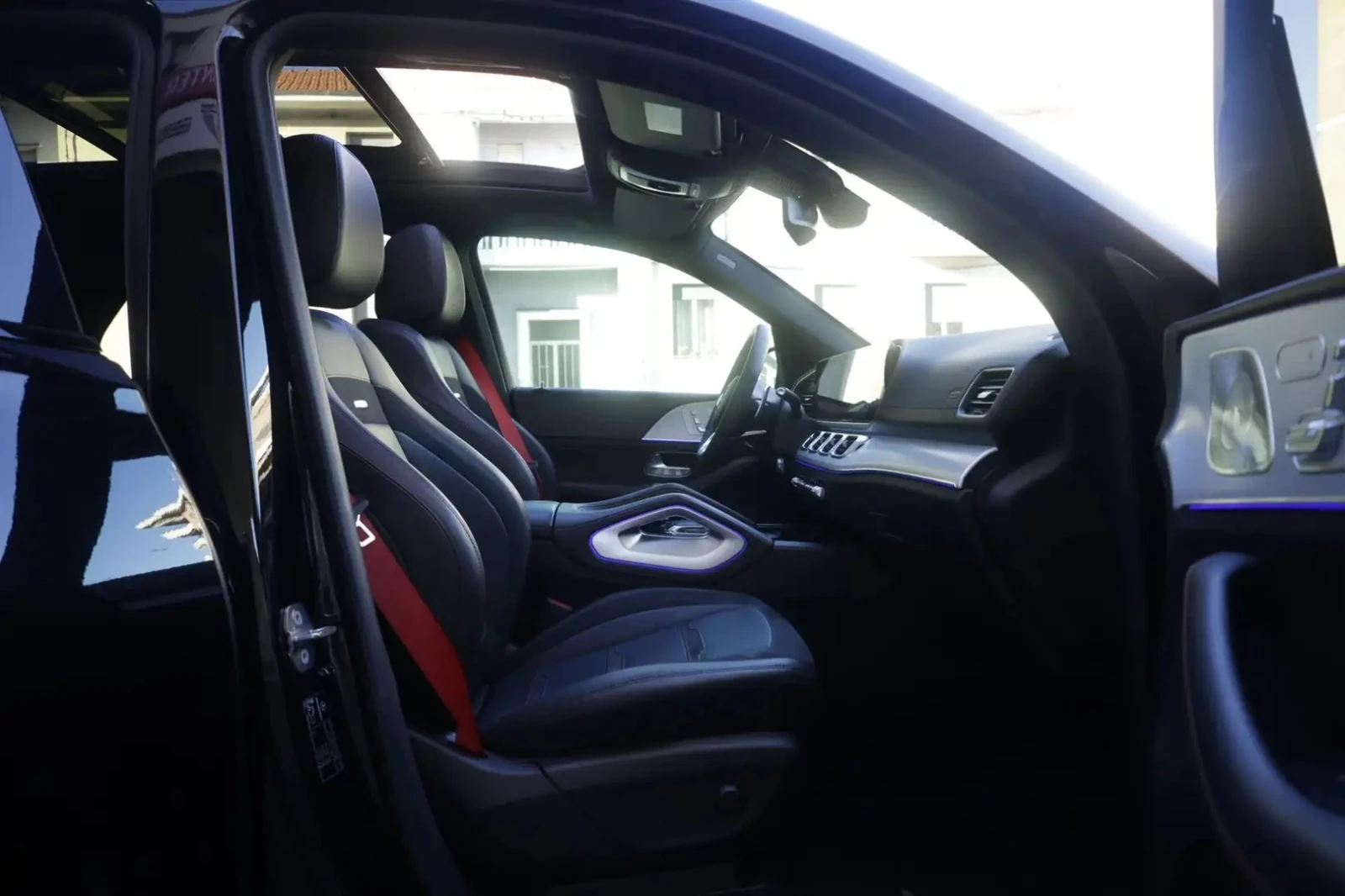 Mercedes-Benz GLE 53 4MATIC  4MATIC 7-SEATS - изображение 6