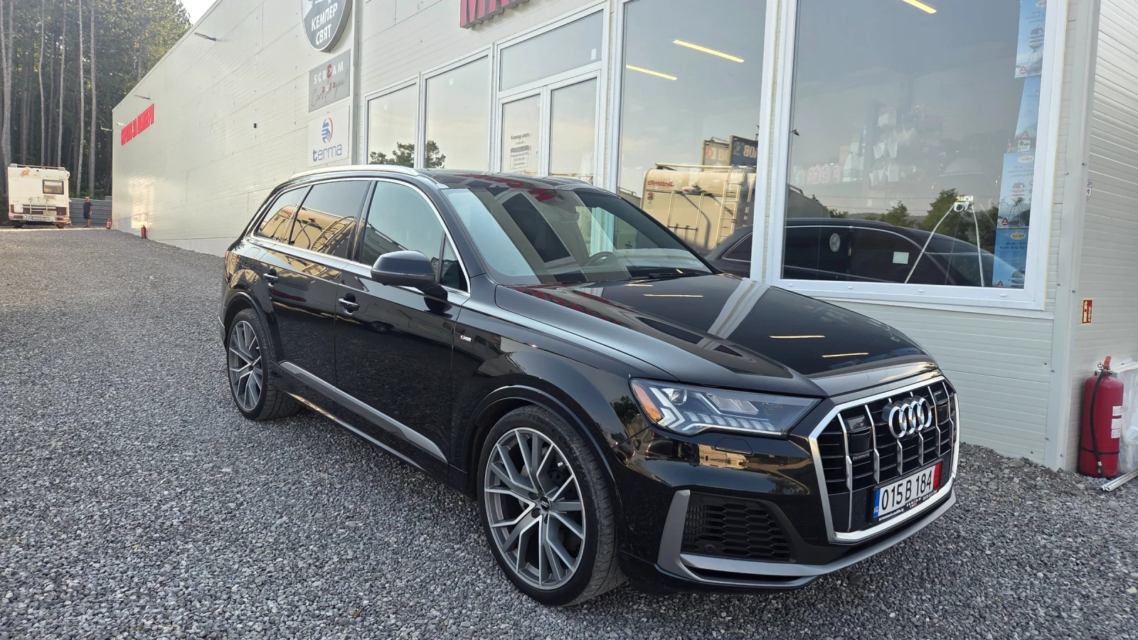 Audi Q7 3.0 TECHNIK-MATRIX-SPORT R22