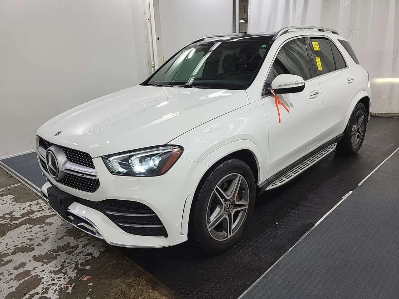 Mercedes-Benz GLE 350  AMG-pkg* 360View* Burmester* Keyless* Пано* 