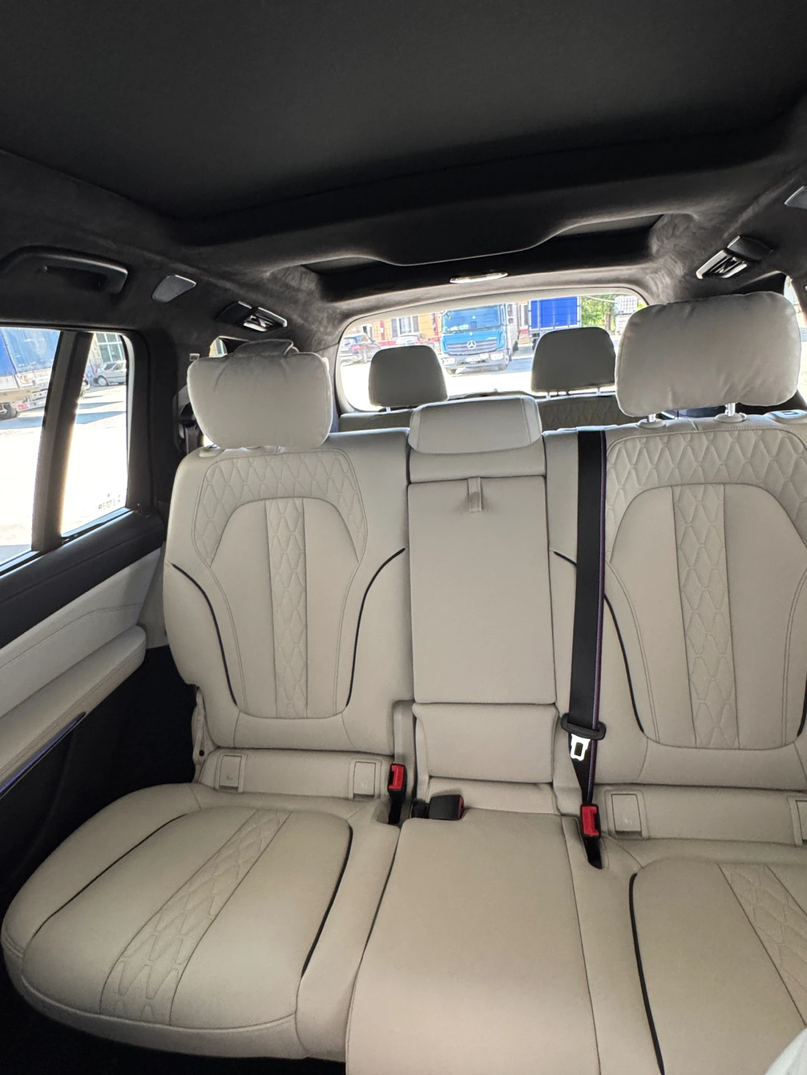 BMW X7 M60 ГАРАНЦИЯ ДО 07.2028, снимка 13 - Автомобили и джипове - 55259465