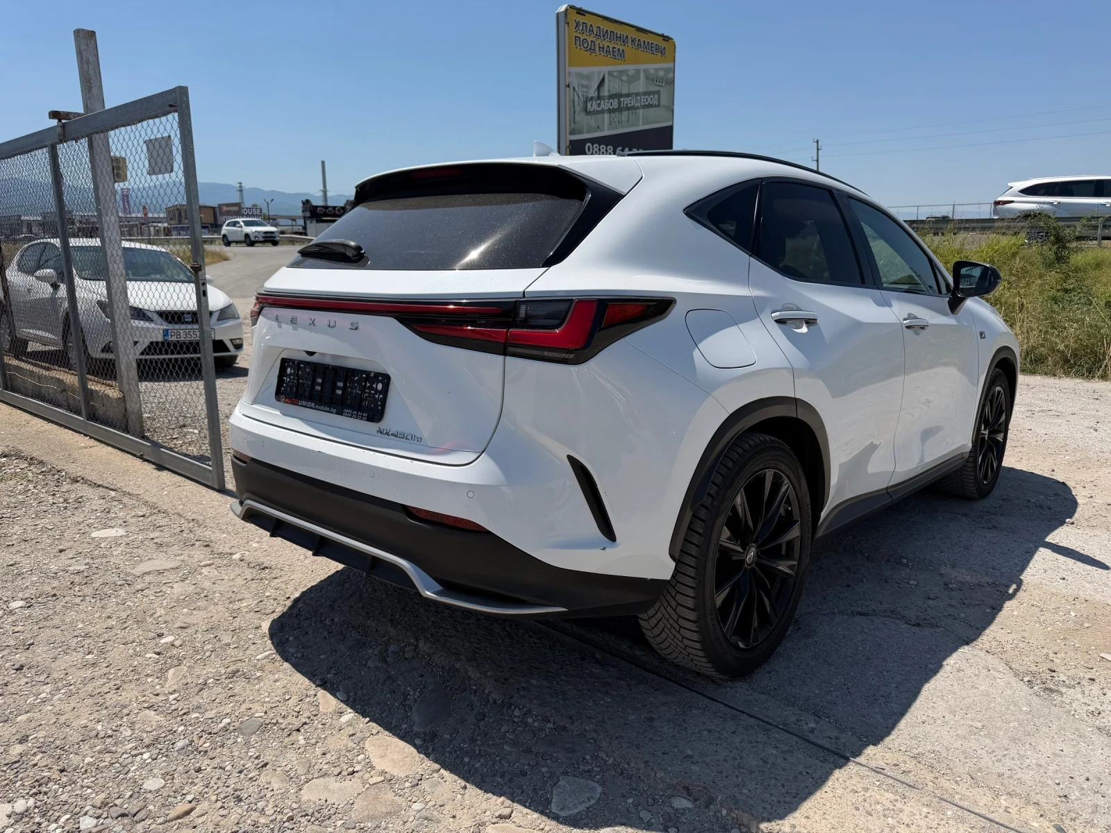 Lexus NX 450 h+ * F SPORT* FULL* Обдух* 4X4* HEAD UP* 360 кам* , снимка 4 - Автомобили и джипове - 55392457