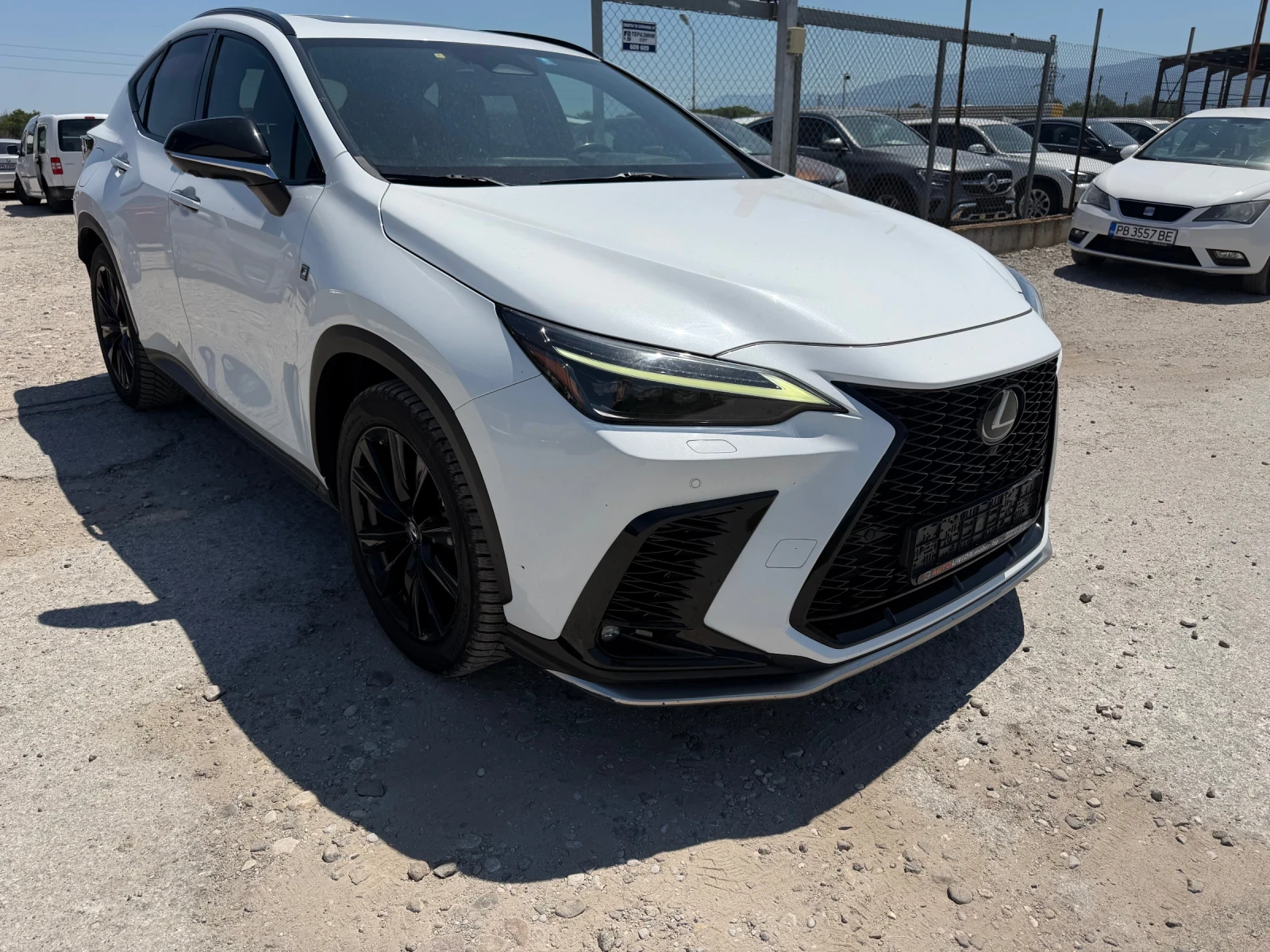 Lexus NX 450 h+ * F SPORT* FULL* Обдух* 4X4* HEAD UP* 360 кам* , снимка 2 - Автомобили и джипове - 55392457