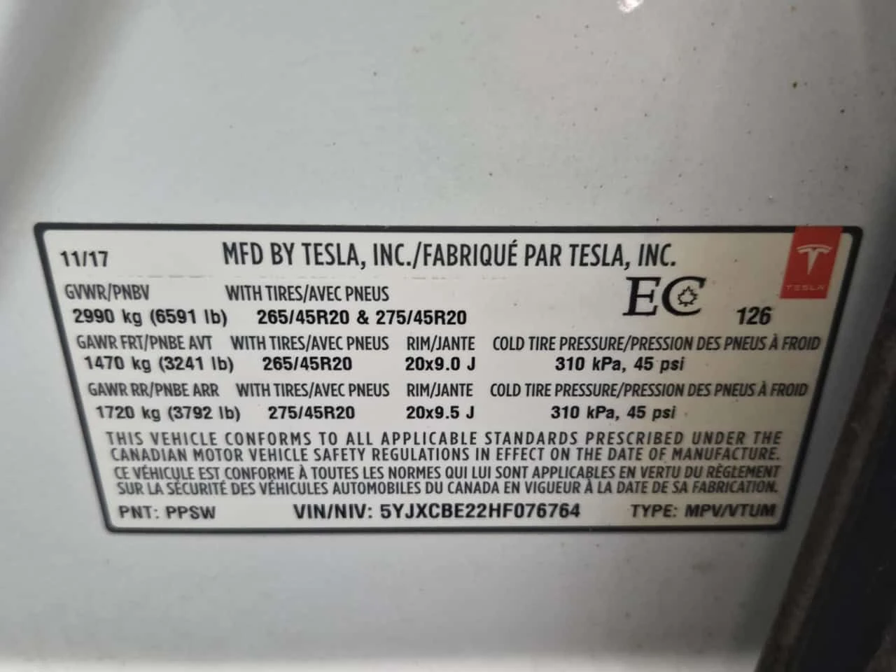 Tesla Model X * 75D * CARFAX * БЕЗ ПЪРВОНАЧАЛНА ВНОСКА, снимка 15 - Автомобили и джипове - 55475779