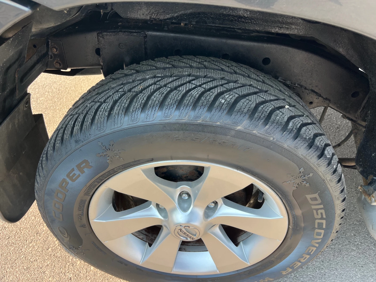 Nissan Terrano 3.0 TDI AVTOMAT 7 местен, снимка 9 - Автомобили и джипове - 55711109