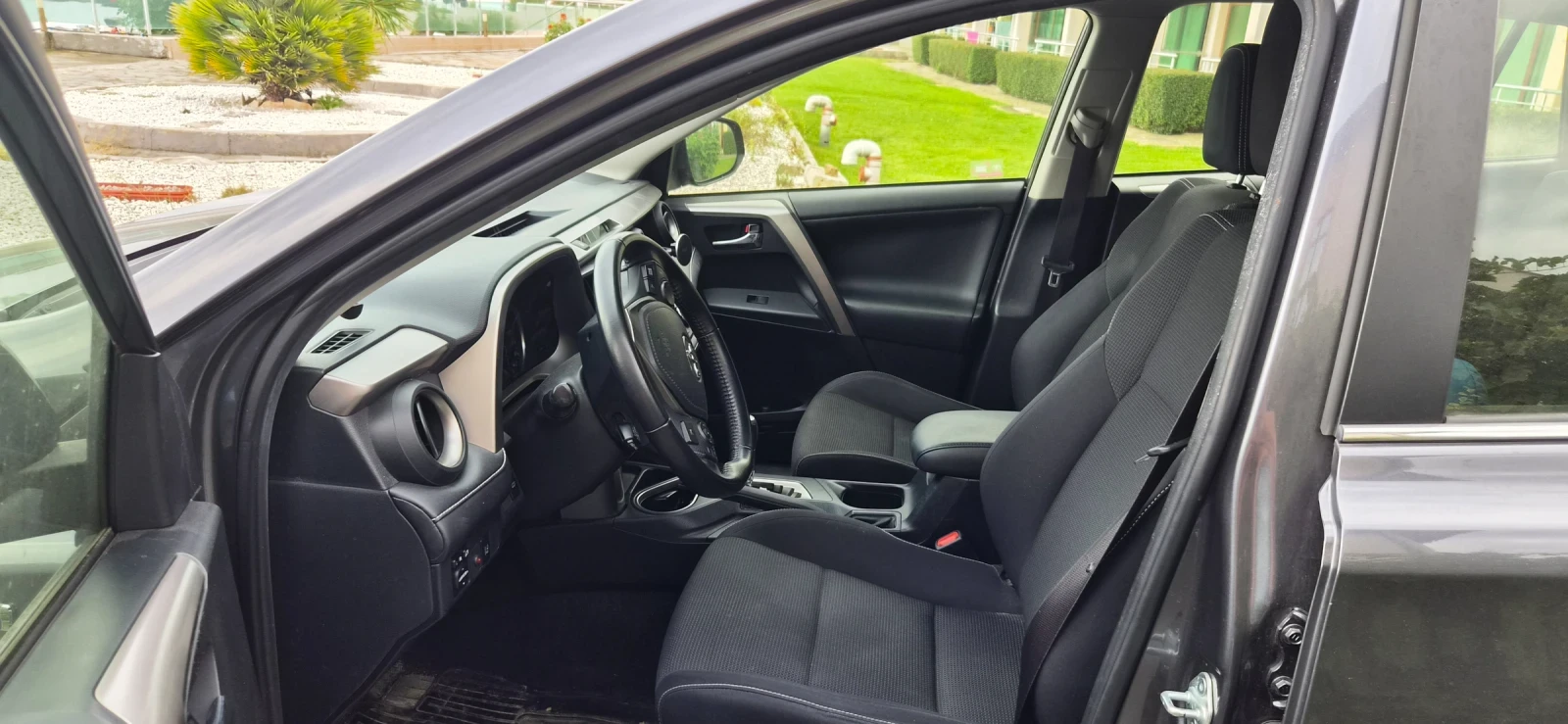 Toyota Rav4, снимка 8 - Автомобили и джипове - 55721578