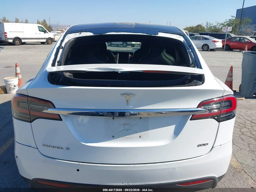 Tesla Model X 90D AWD, снимка 6 - Автомобили и джипове - 56332258