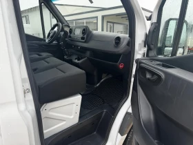 Mercedes-Benz Sprinter 317CDI КАТО НОВ!!! ЛИЗИНГ!, снимка 11