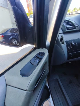 ����� �� �������� �� Mercedes-Benz Vito