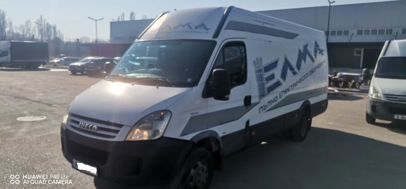 Iveco Daily E4, снимка 6 - Бусове и автобуси - 47847533