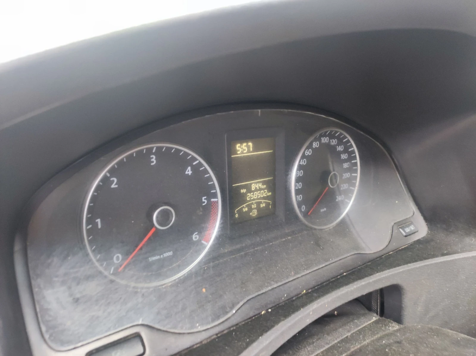 VW Transporter 2.0TDI, снимка 3 - Бусове и автобуси - 54712512