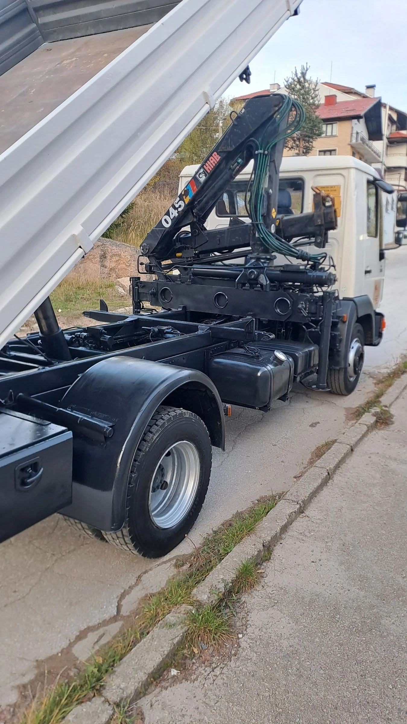 Man 8.153 Самосвал с Кран - изображение 5