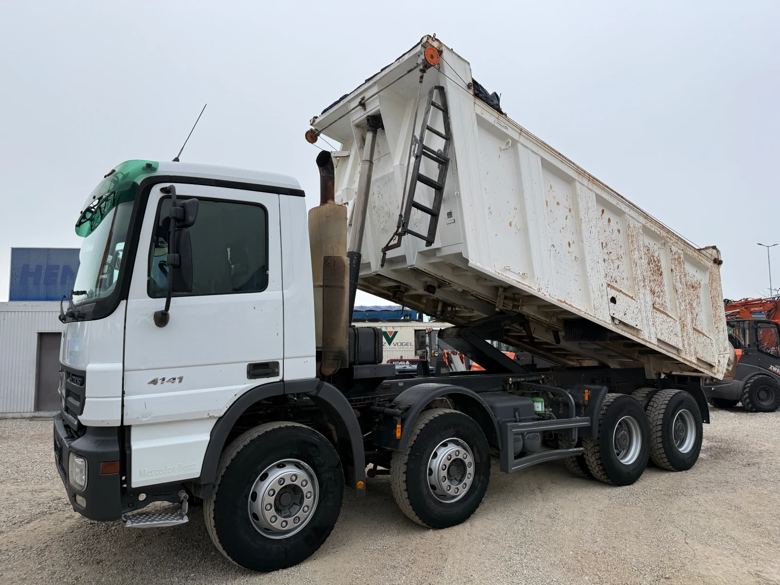 Mercedes-Benz Actros 4141 - изображение 2