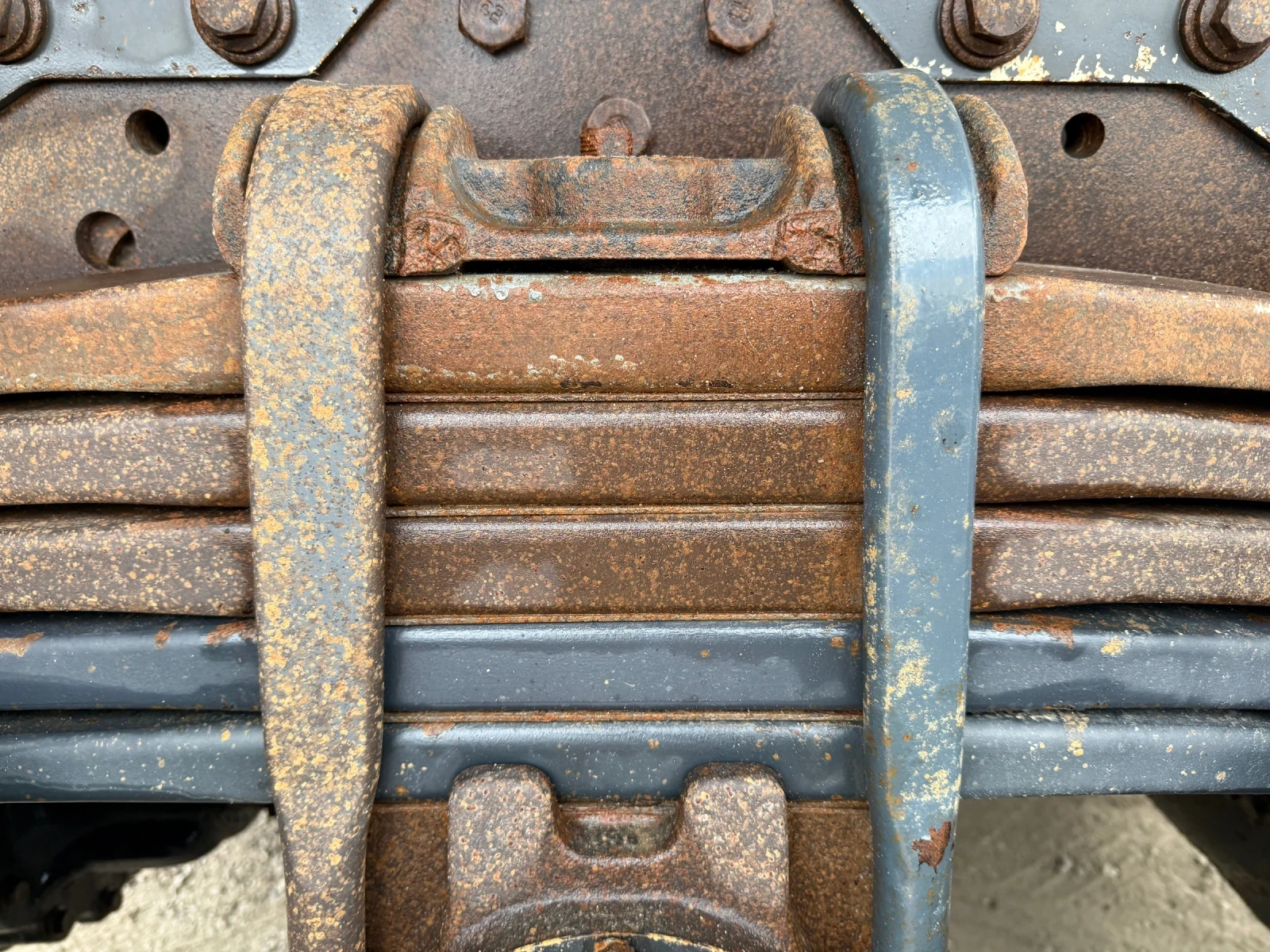 Mercedes-Benz Actros 4141 - изображение 7