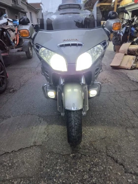 Обява за продажба на Honda Gold Wing 1800 ~13 500 лв. - изображение 10