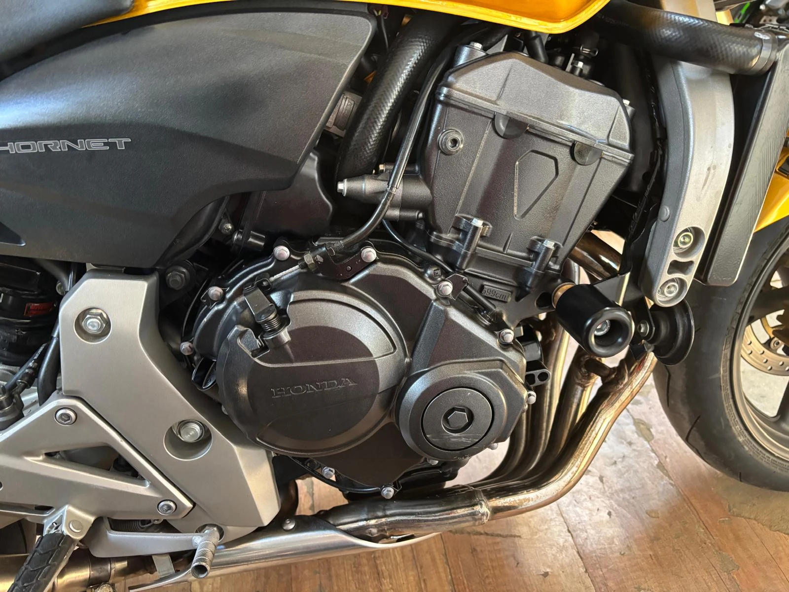 Honda Hornet 600, снимка 12 - Мотоциклети и мототехника - 54314610