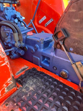 Трактор Kioti LB1914, снимка 8