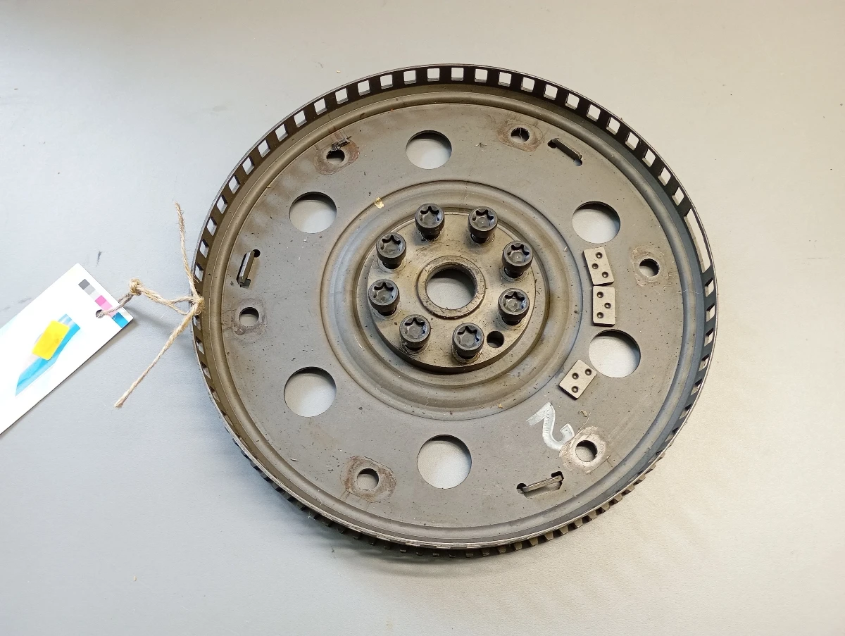   40 1.7 | Mobile.bg   1