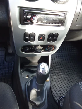 Dacia Sandero 1.6 бензин , снимка 15