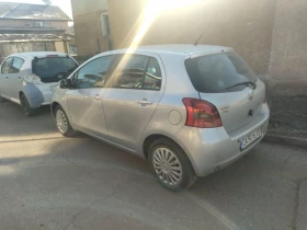 Toyota Yaris 1.0i Gaz, снимка 6