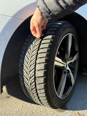 Volvo V40 R Design, снимка 11