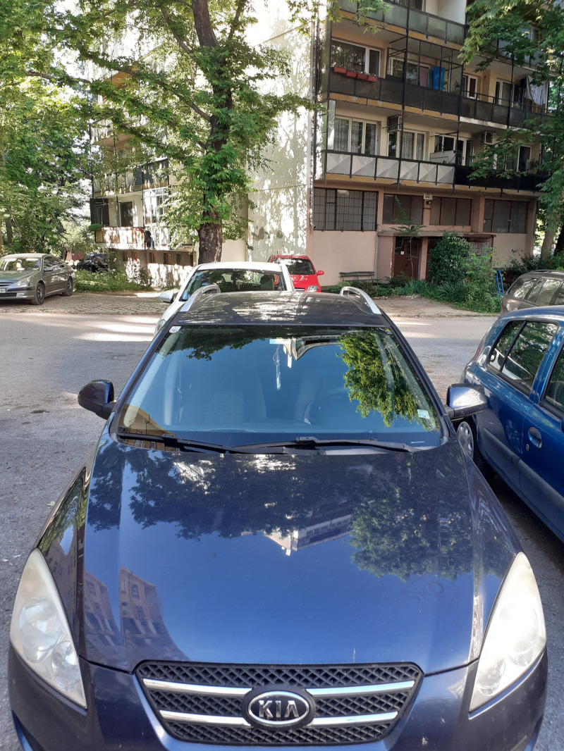 Kia Ceed 1.6 CRDI 90к.с Дизел, снимка 2 - Автомобили и джипове - 46294872