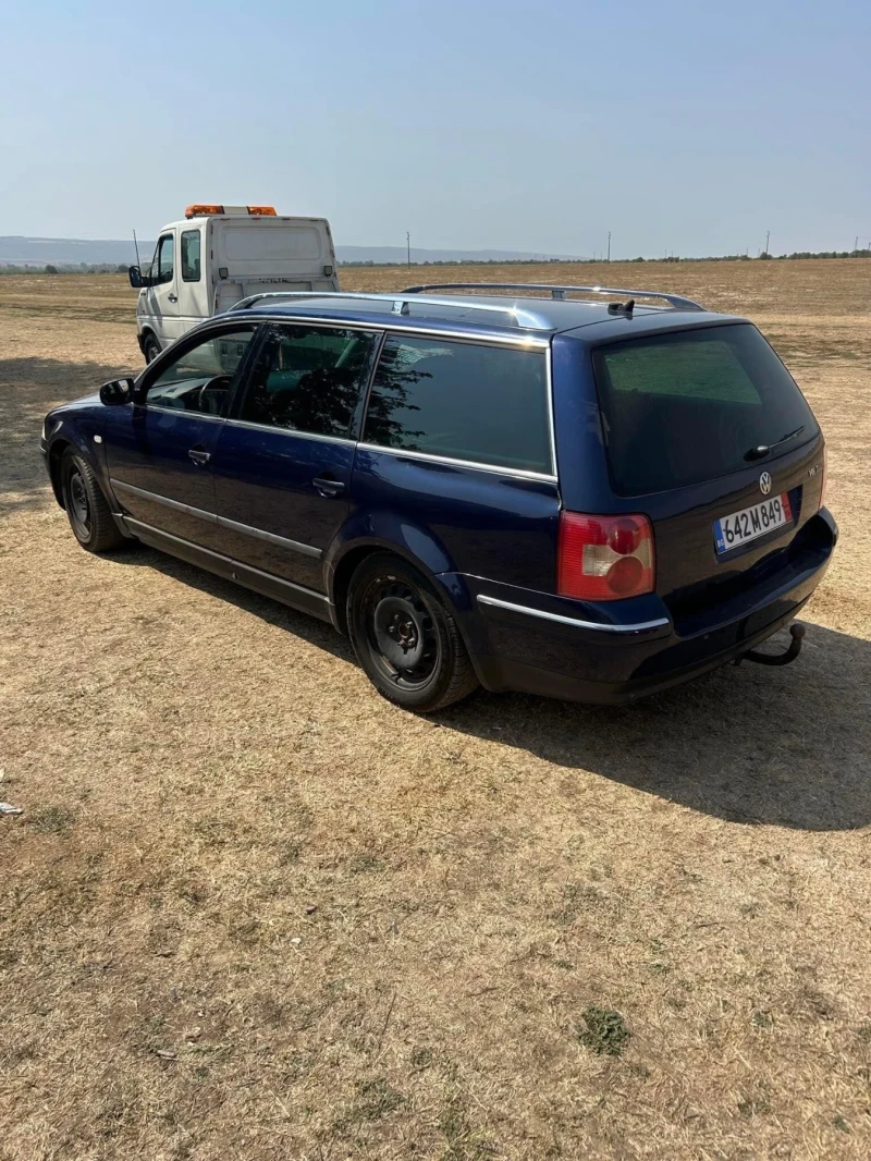 VW Passat, снимка 3 - Автомобили и джипове - 47162593