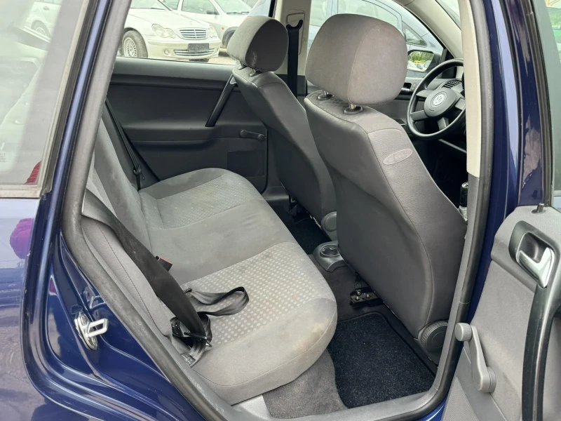 VW Polo 1.2 бензин клима , снимка 10 - Автомобили и джипове - 47429484