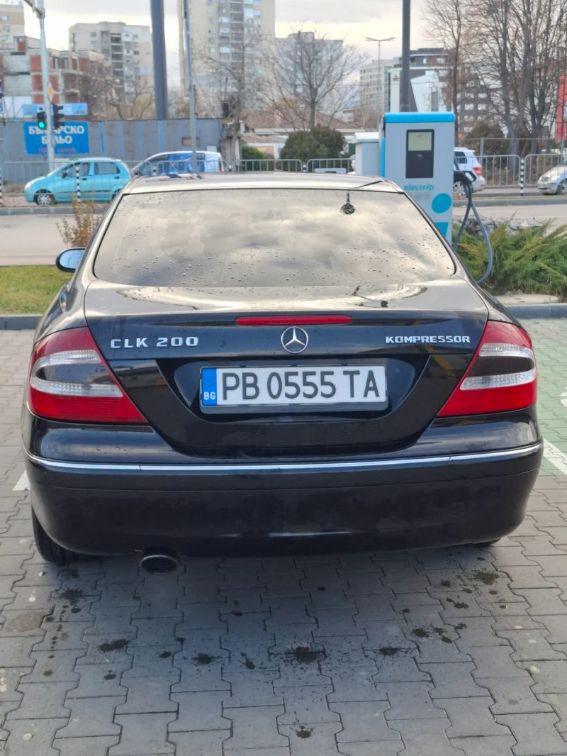 Mercedes-Benz CLK 2.0 compresor, снимка 3 - Автомобили и джипове - 47986819