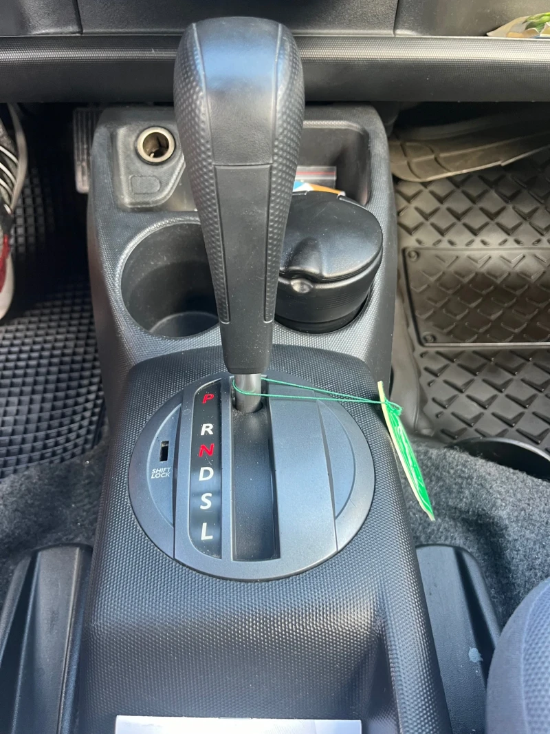 Honda Jazz, снимка 8 - Автомобили и джипове - 48435899