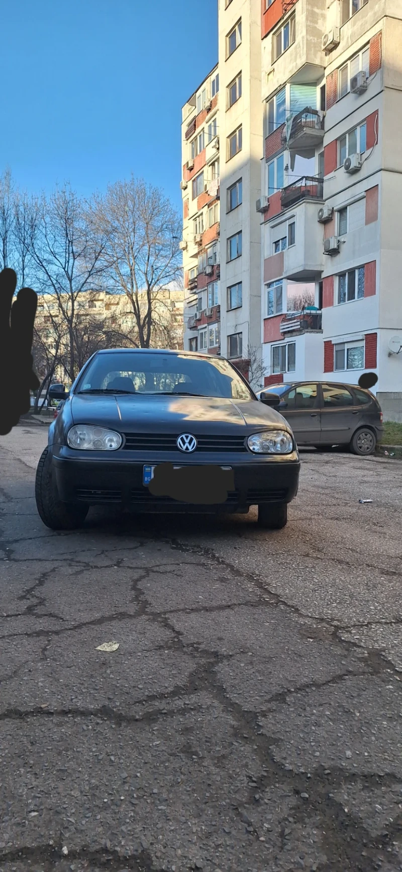 VW Golf, снимка 4 - Автомобили и джипове - 48920676