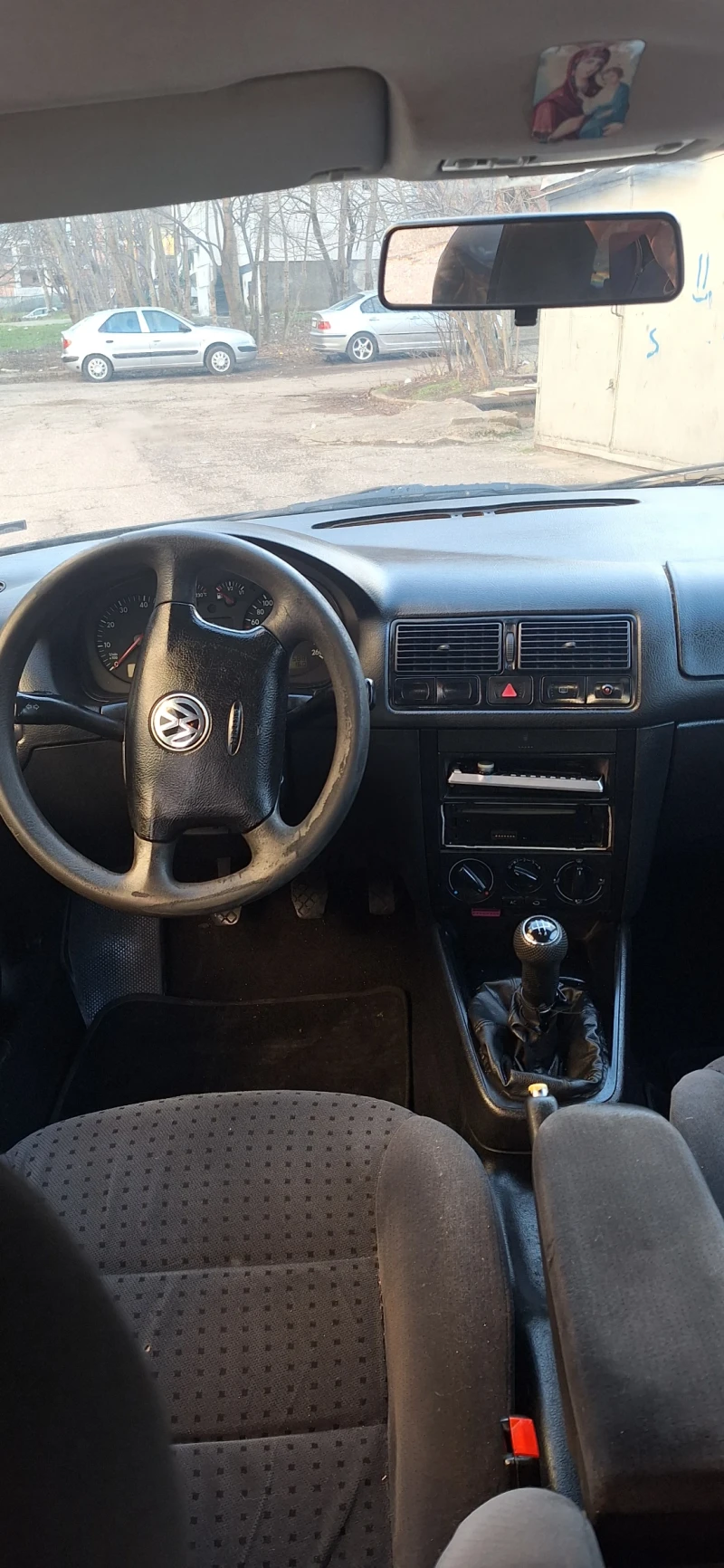 VW Golf, снимка 12 - Автомобили и джипове - 48920676