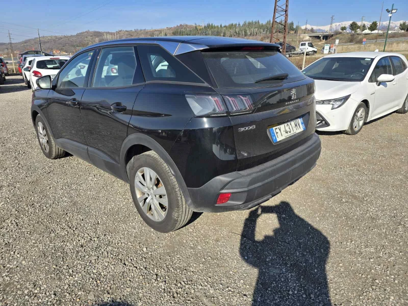 Peugeot 3008 1.5 BlueHDi Automatic Фейслифт, снимка 9 - Автомобили и джипове - 49026448