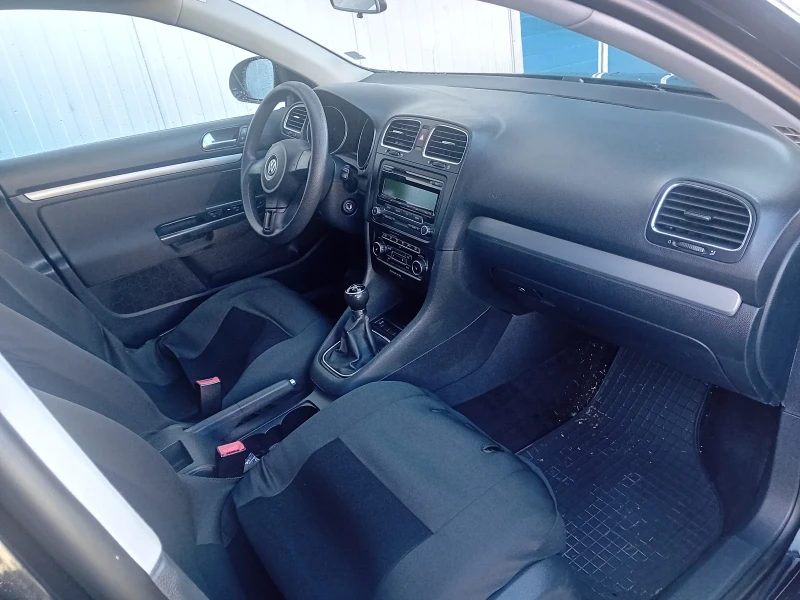 VW Golf 1.2 TSI, снимка 8 - Автомобили и джипове - 49384693