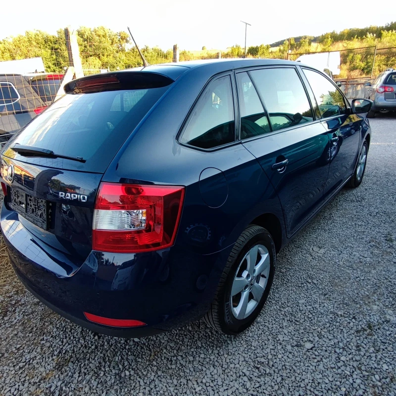 Skoda Rapid 1.6TDI* AVTOMATIK* 7 DSG* KLIMATRONIK* , снимка 4 - Автомобили и джипове - 51467358