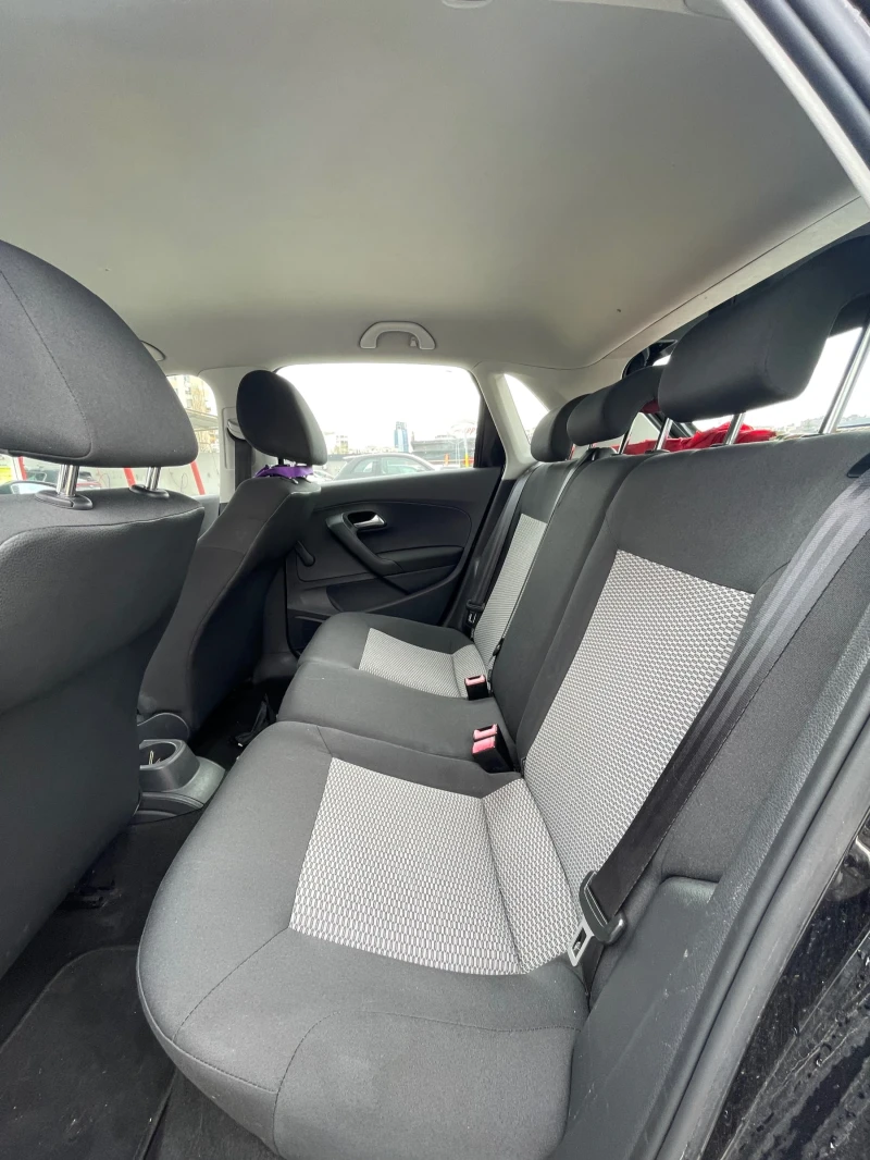 VW Polo 6R, снимка 6 - Автомобили и джипове - 52155069