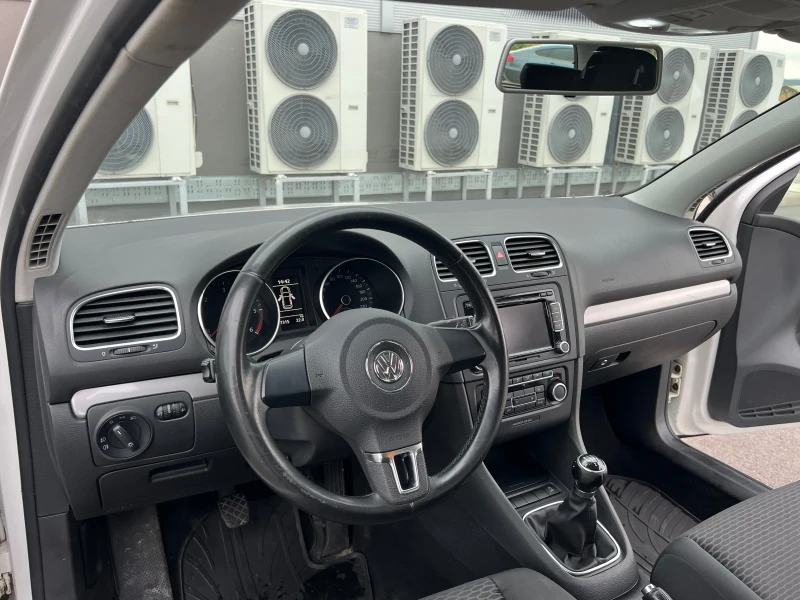 VW Golf 6, 1.6TDI, снимка 10 - Автомобили и джипове - 52042217