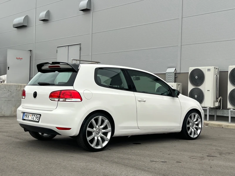 VW Golf 6, 1.6TDI, снимка 8 - Автомобили и джипове - 52042217