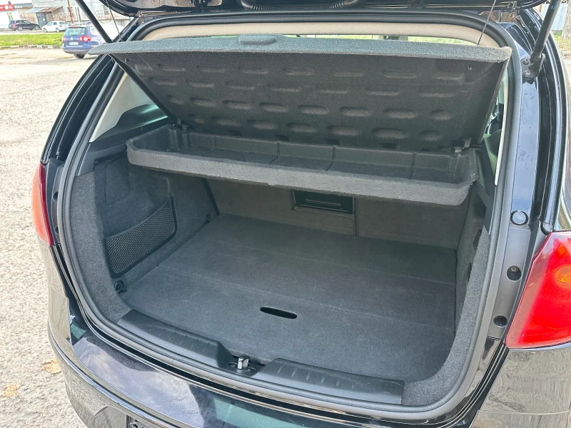 Seat Altea 1.4i FACELIFT, снимка 16 - Автомобили и джипове - 52729761