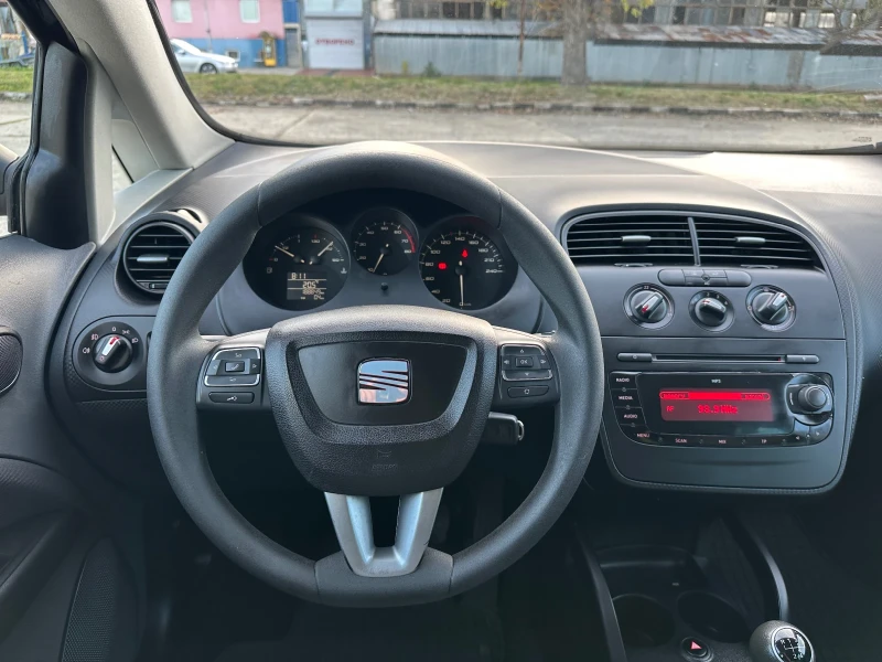 Seat Altea 1.4i FACELIFT, снимка 15 - Автомобили и джипове - 52729761