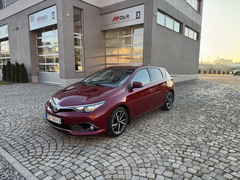 Toyota Auris 1.6 ПЪРВИ СОБСТВЕНИК