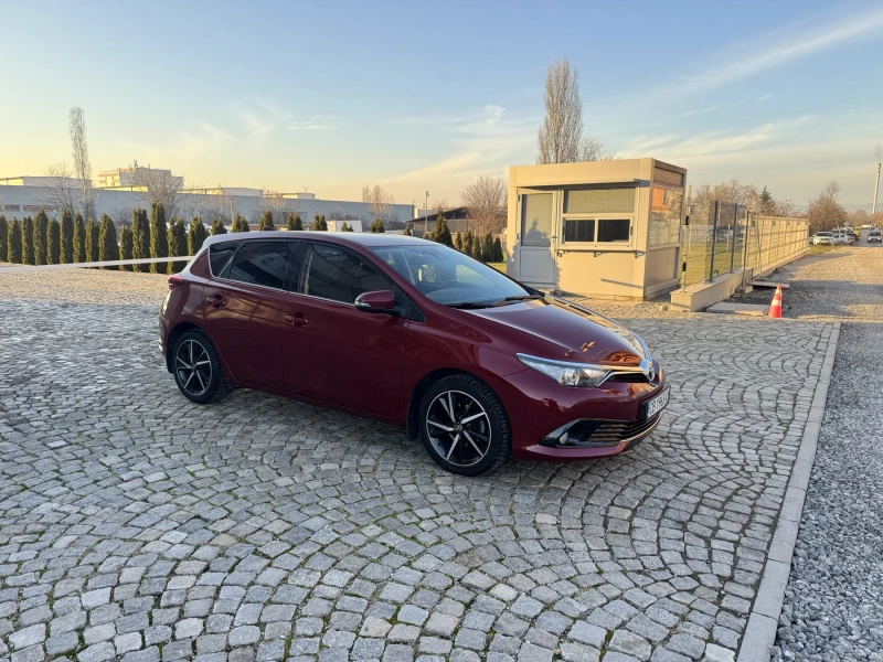Toyota Auris 1.6 ПЪРВИ СОБСТВЕНИК, снимка 7 - Автомобили и джипове - 52849578