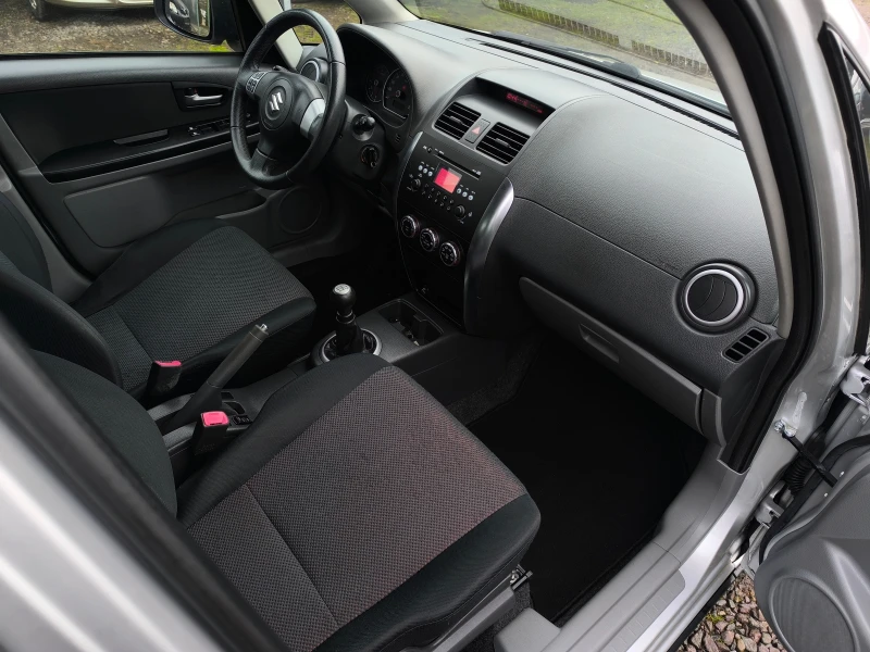 Suzuki SX4 -1.6i-107кс-4х4-КЛИМАТРОНИК-НАВИГАЦИЯ-, снимка 14 - Автомобили и джипове - 53380748