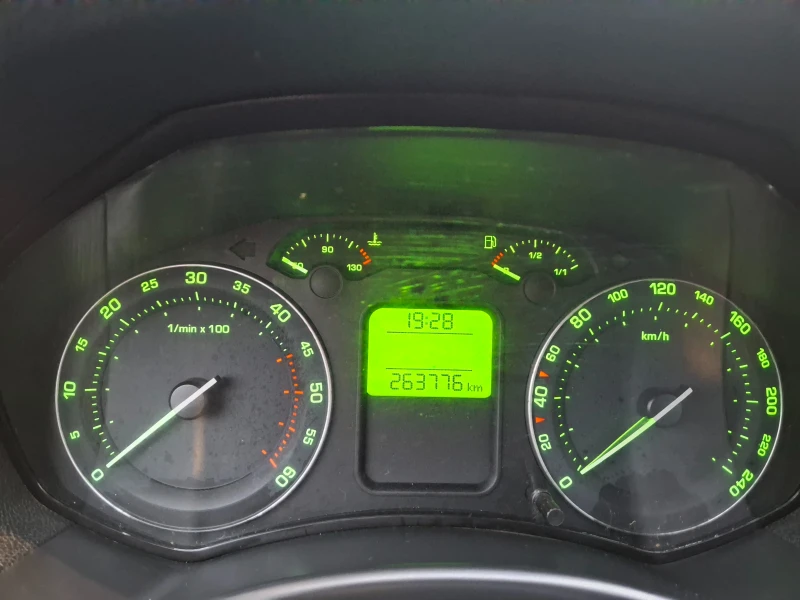 Skoda Octavia 4x4, снимка 9 - Автомобили и джипове - 53447254