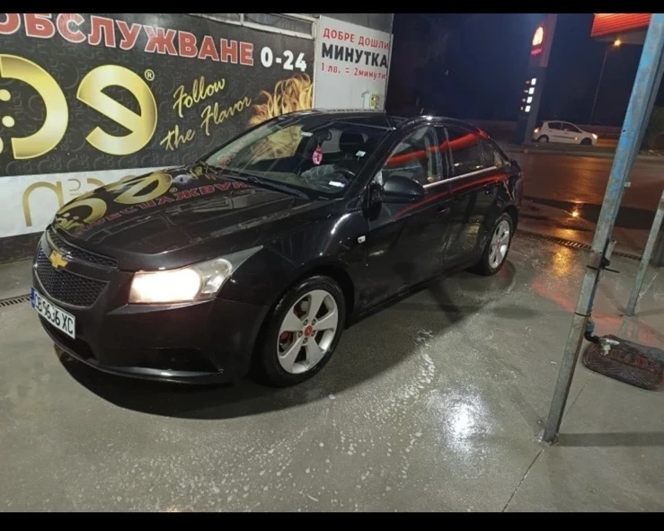 Chevrolet Cruze, снимка 1 - Автомобили и джипове - 48796720