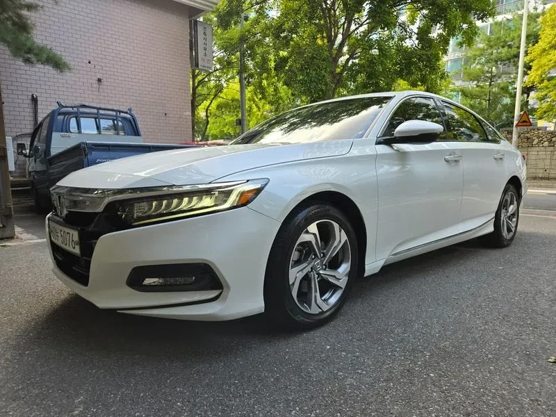 Honda Accord 1.5 Turbo