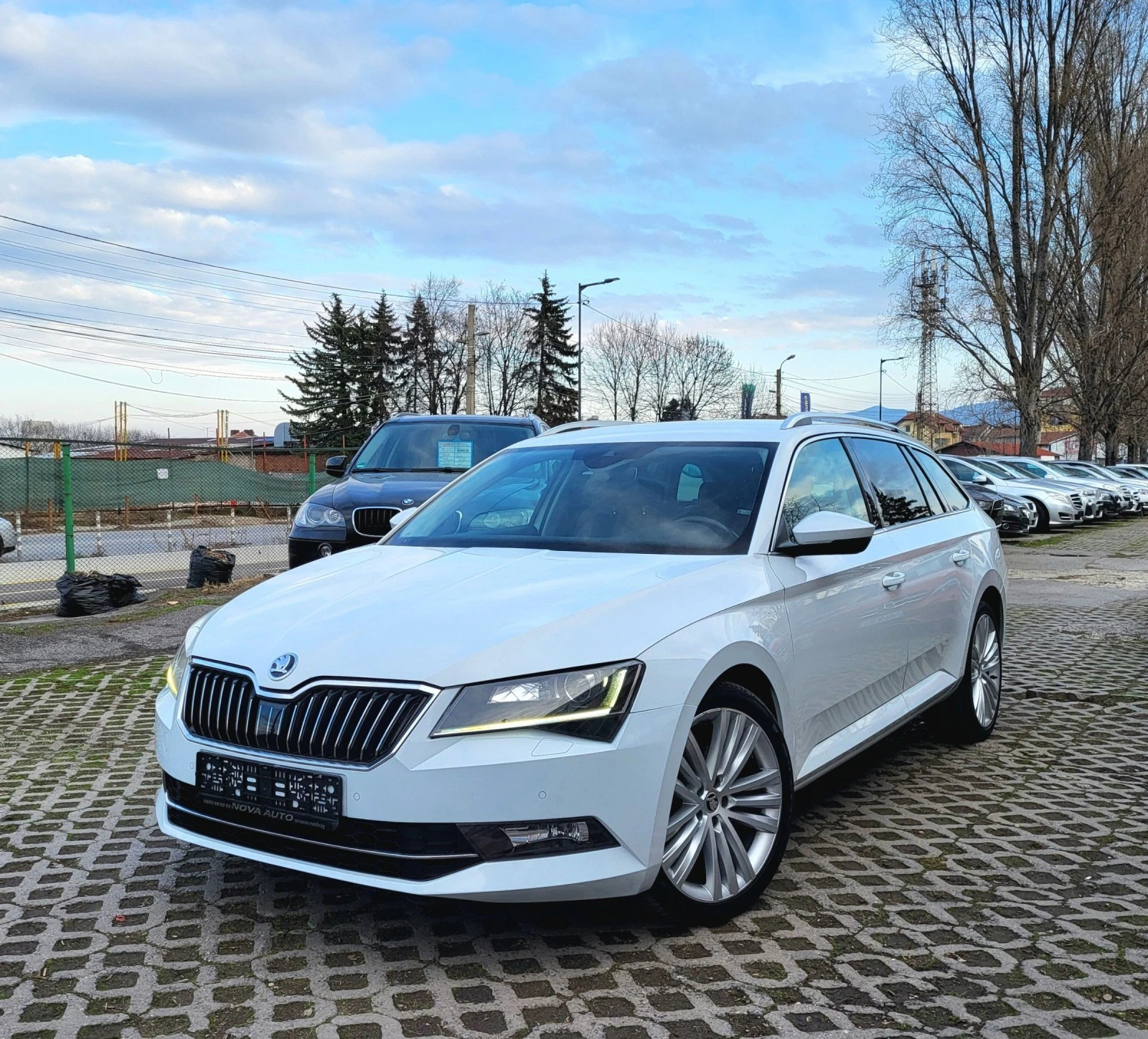 Skoda Superb 2.0TDI DSG Executive LED Euro 6 - [1] 