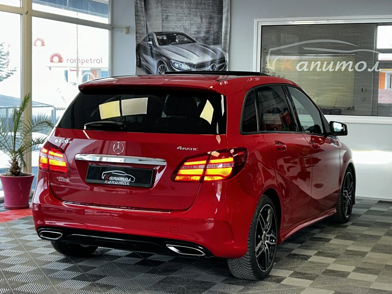 Mercedes-Benz B 220 D AMG LINE 4 MATIC 177кс - изображение 6