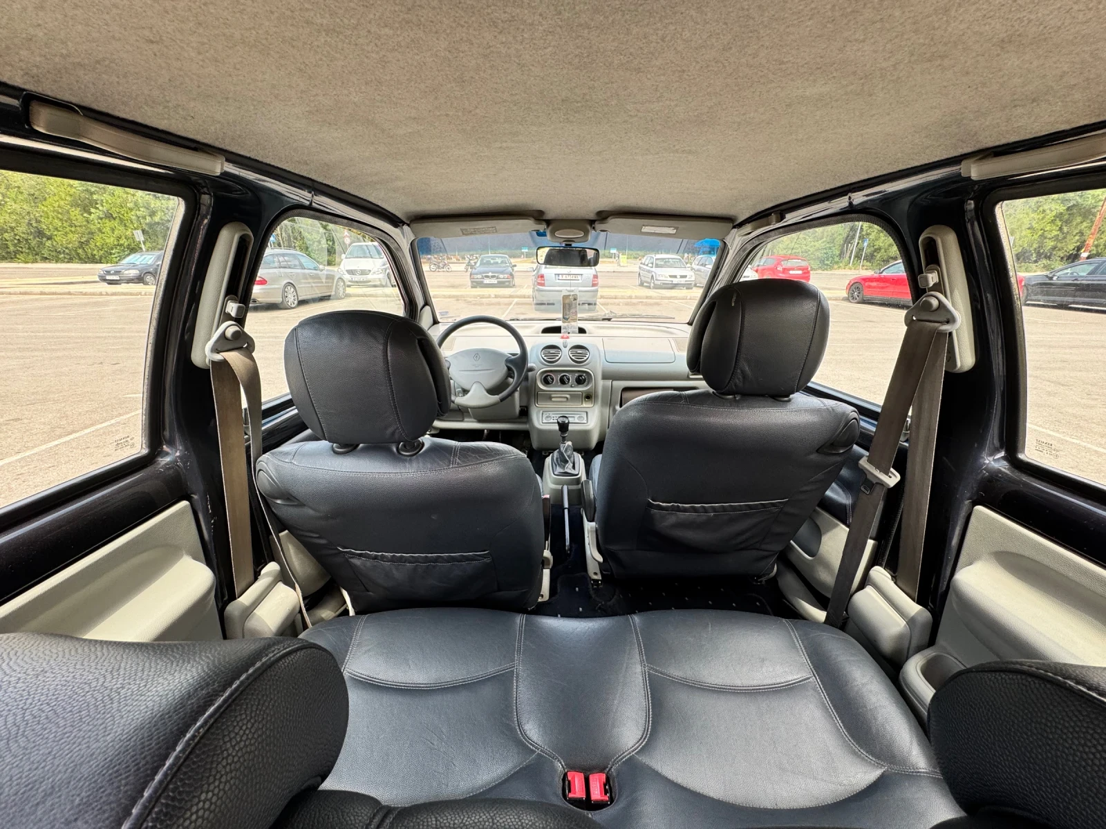 Renault Twingo 1.2 INITIALE - изображение 4