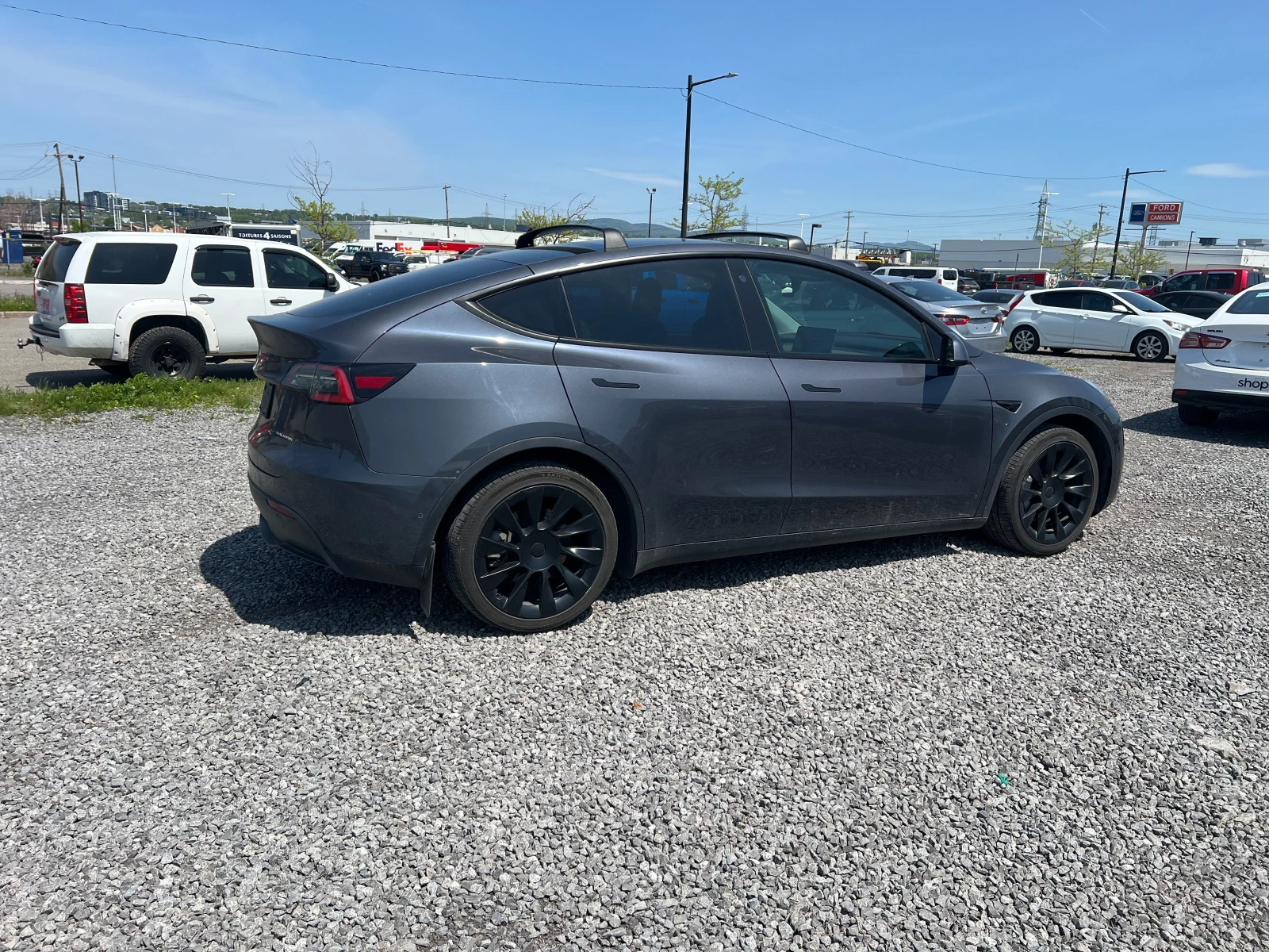 Tesla Model Y * LONG RANGE* * АвтоКредит*  - изображение 3