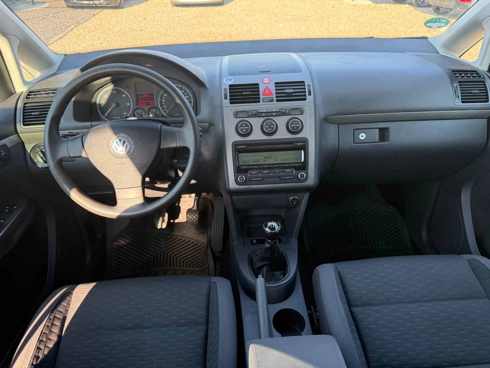 VW Touran 1.9TDI/105hp/7Mesta/ - изображение 7